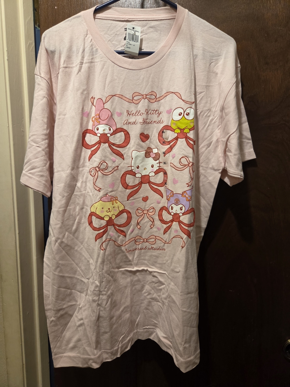 Universal Studios Hello Kitty & Friends T-Shirt X-LARGE New 2026